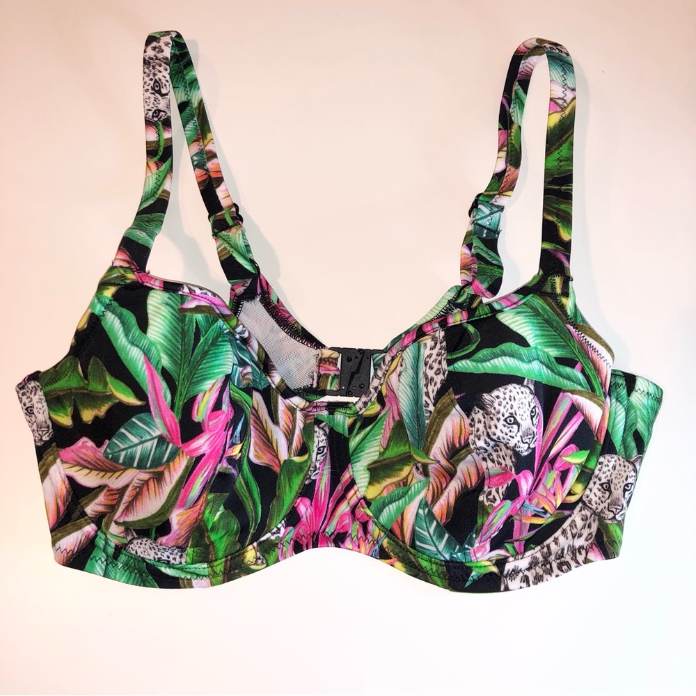 Floral Bikini Top NWT
